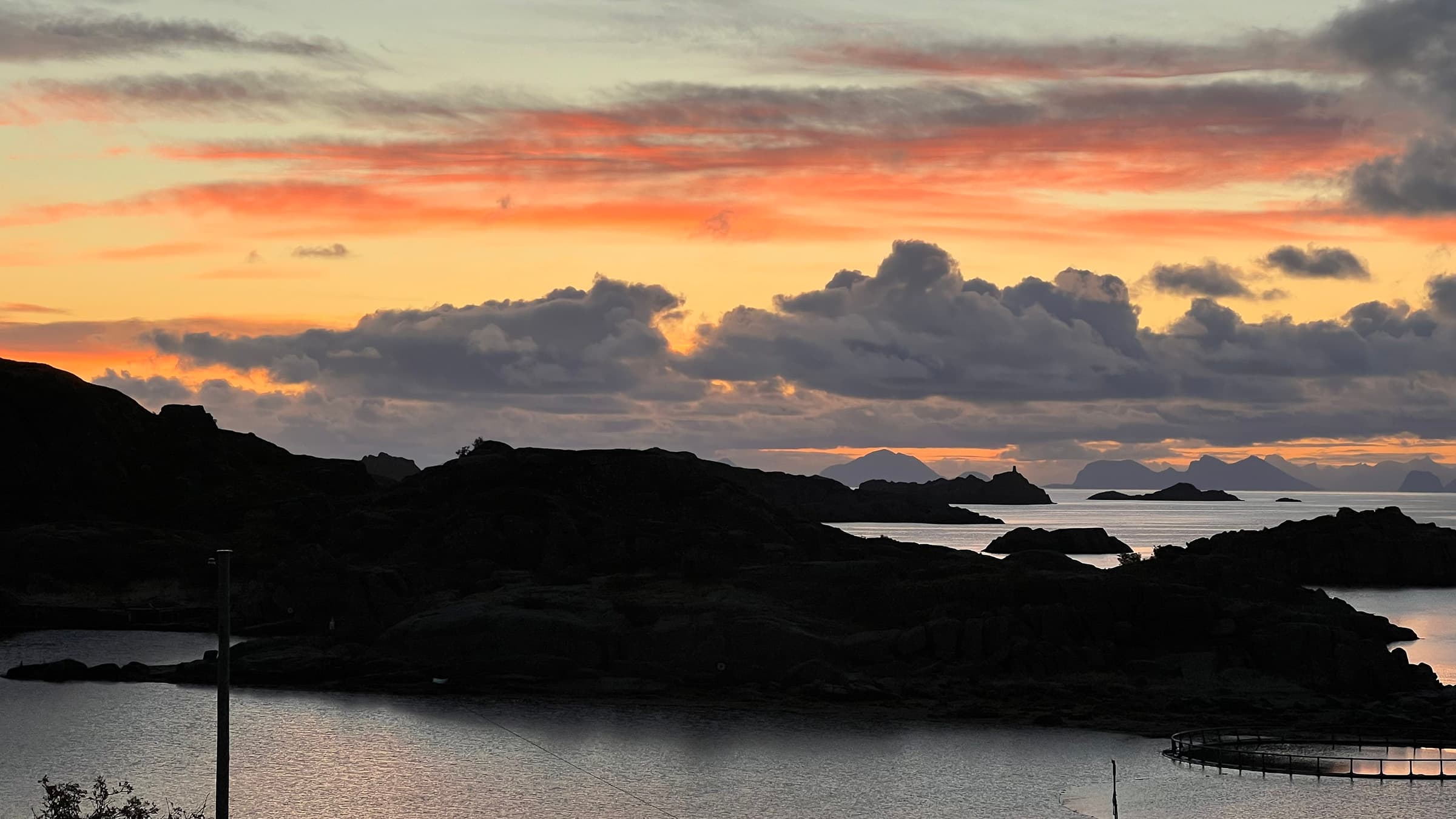 Lofoten sunrise near Sennesvik and Ure